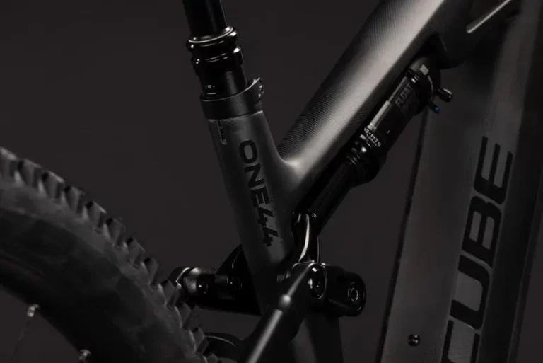 Cube Stereo Hybrid ONE44 HPC SLX 800 blackline