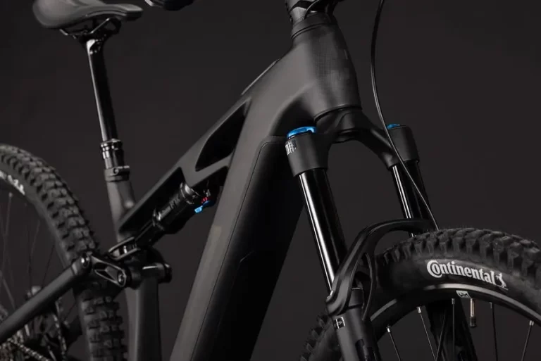 Cube Stereo Hybrid ONE44 HPC SLX 800 blackline