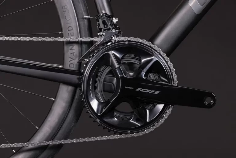 Cube Attain C:62 Race carbon´n´coalchrome