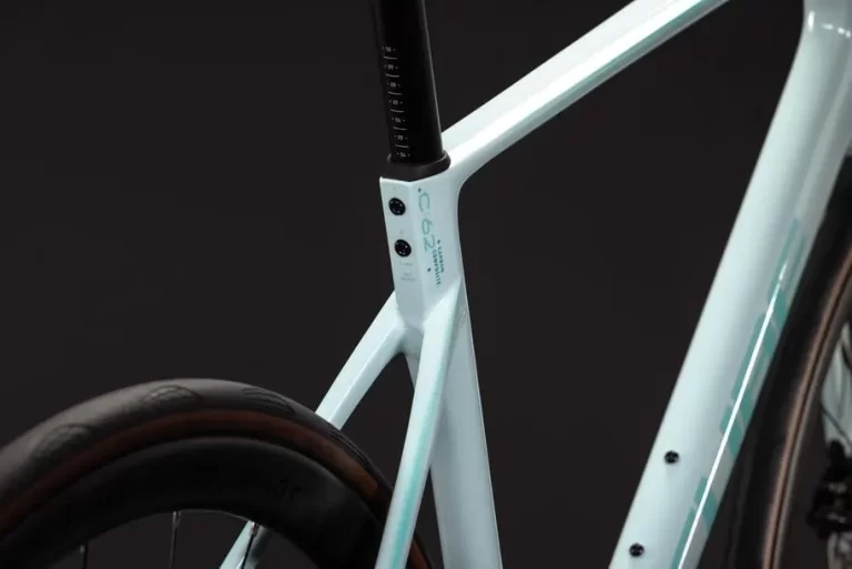 Cube Attain C:62 Race frostymint´n´mint