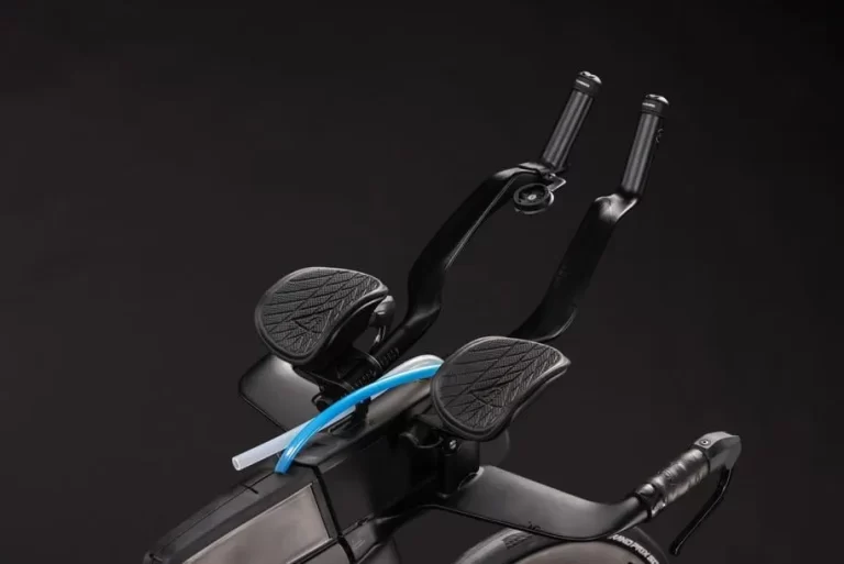Cube Aerium C:68X Race carbon´n´chrome